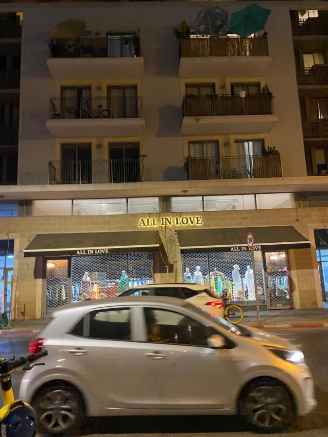 דירת סטודיו באווירת צימר במתחם נגה,דקה הליכה מהים. 特拉维夫 外观 照片